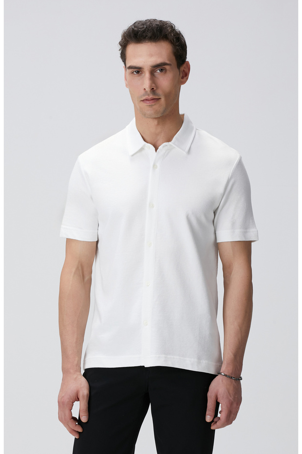 Kırık Beyaz Jakarlı Gömlek - 1