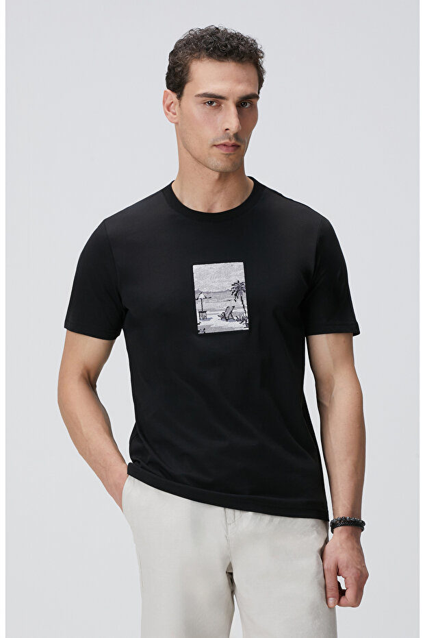 Siyah Nakışlı Örme T-shirt - 1