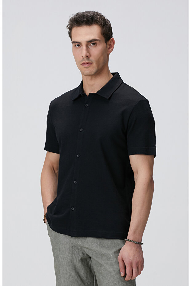 Siyah Jakarlı Gömlek - 4