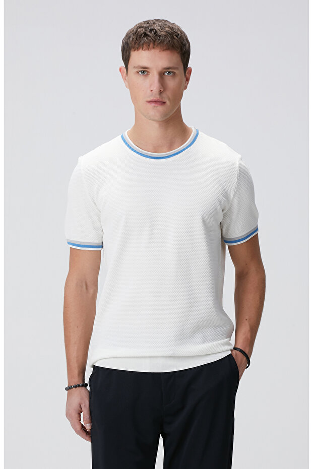 Kırık Beyaz Kazak - 1