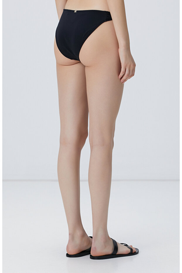 Siyah Bikini Altı - 5