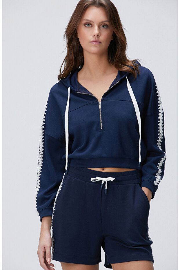 Lacivert Crop Sweatshirt - 1