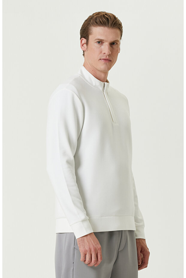 Kırık Beyaz Sweatshirt - 4