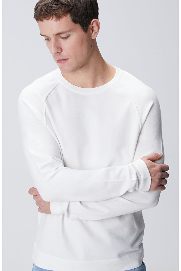 Kırık Beyaz Kazak - 2