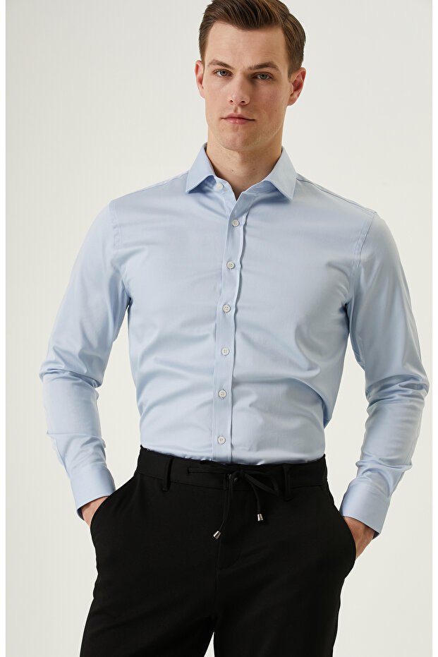 Açık Mavi Gömlek - 2