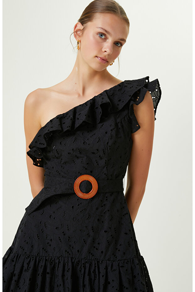 Tek Omuz Güpürlü Siyah Elbise - 4