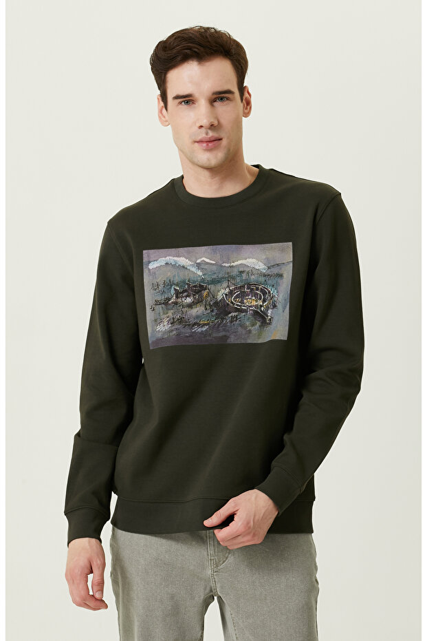 Nakışlı Haki Bisiklet Yaka Sweatshirt - 1