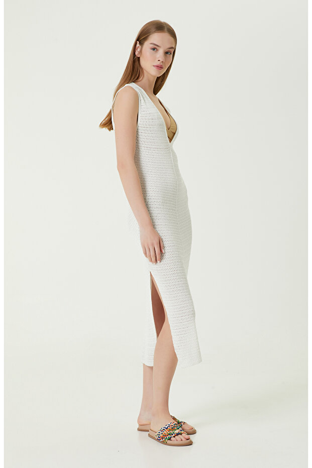 Beyaz Plaj V Yaka Elbise - 3