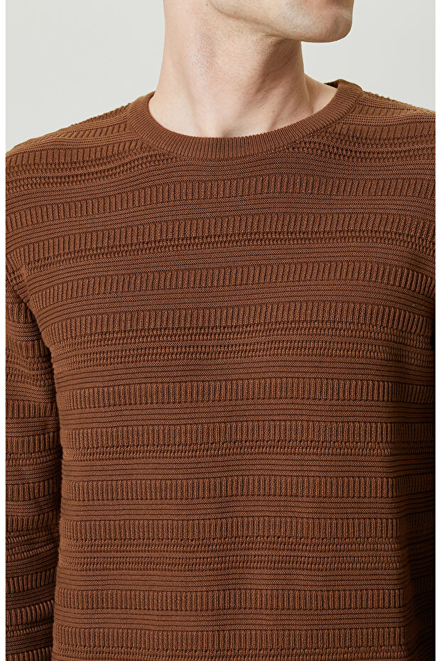 Karamel Desenli Triko Kazak - 5