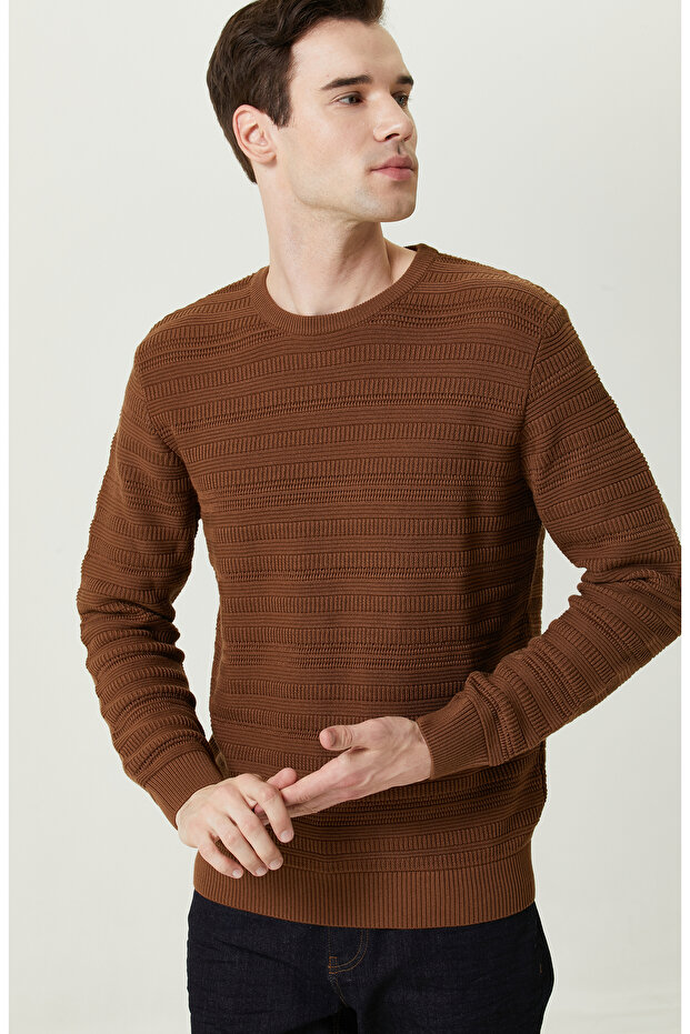 Karamel Desenli Triko Kazak - 6