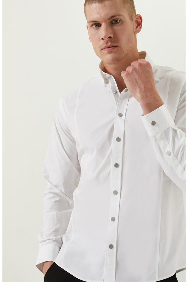 Çıtçıtlı Beyaz Gömlek - 6