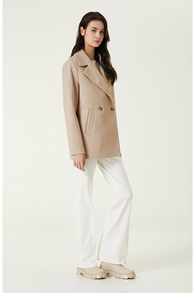 Bej Diyagonal Desenli Kaban - 3