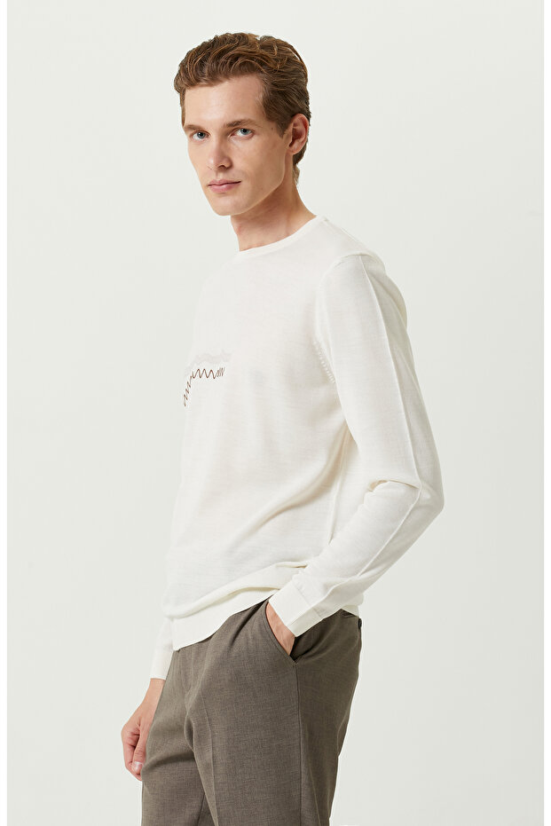 Ekru Nakış Detaylı Kazak - 3