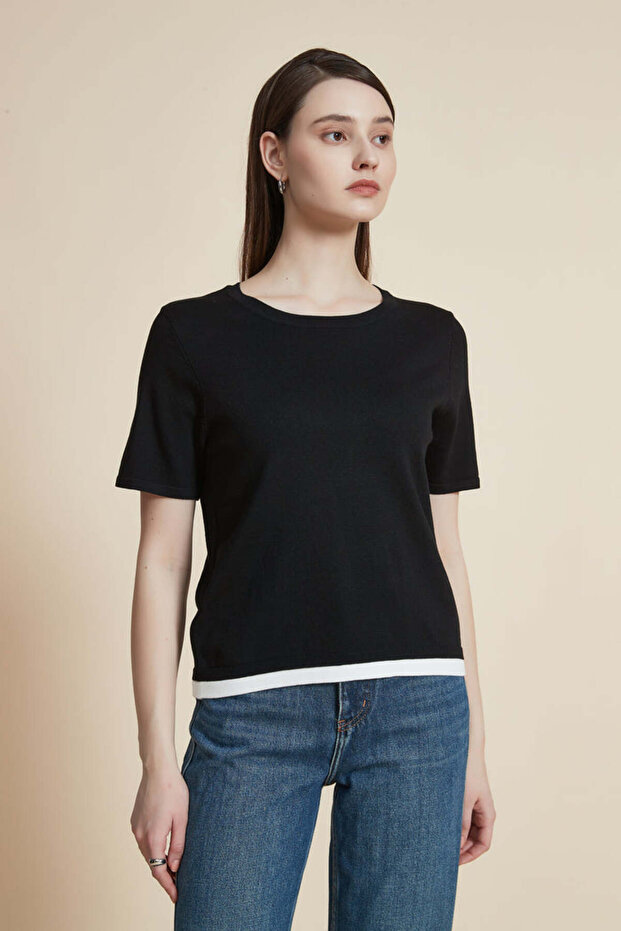 بلوزة سادة مضلعة بأكمام قصيرة - 4