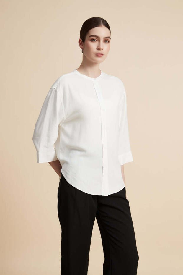 بلوزة سادة بأزرار أمامية - 4