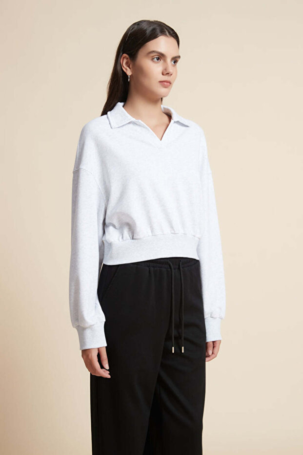 بلوزة سادة بأكمام طويلة - 3