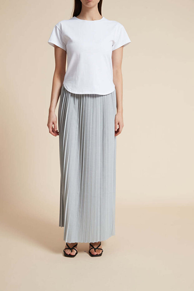 Solid Pleated Maxi Skirt - 3