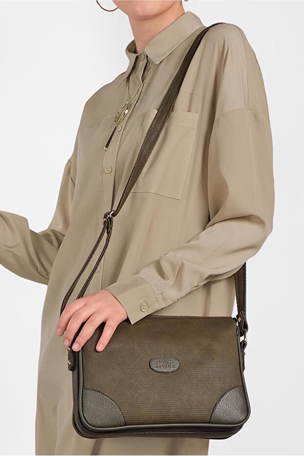 Buttoned Tunic with Side Slips 4435 - 4