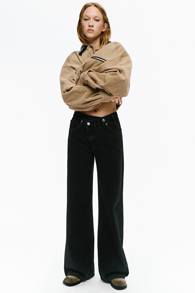 Çapraz kemerli geniş paça jean - 1