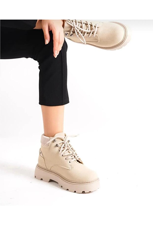 Bej Cat Bağcık Detaylı Kadın Bot - 1