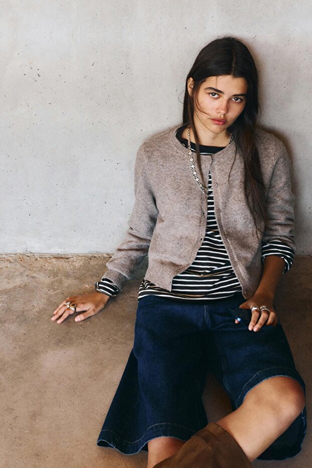 Düğmeli hırka - 1