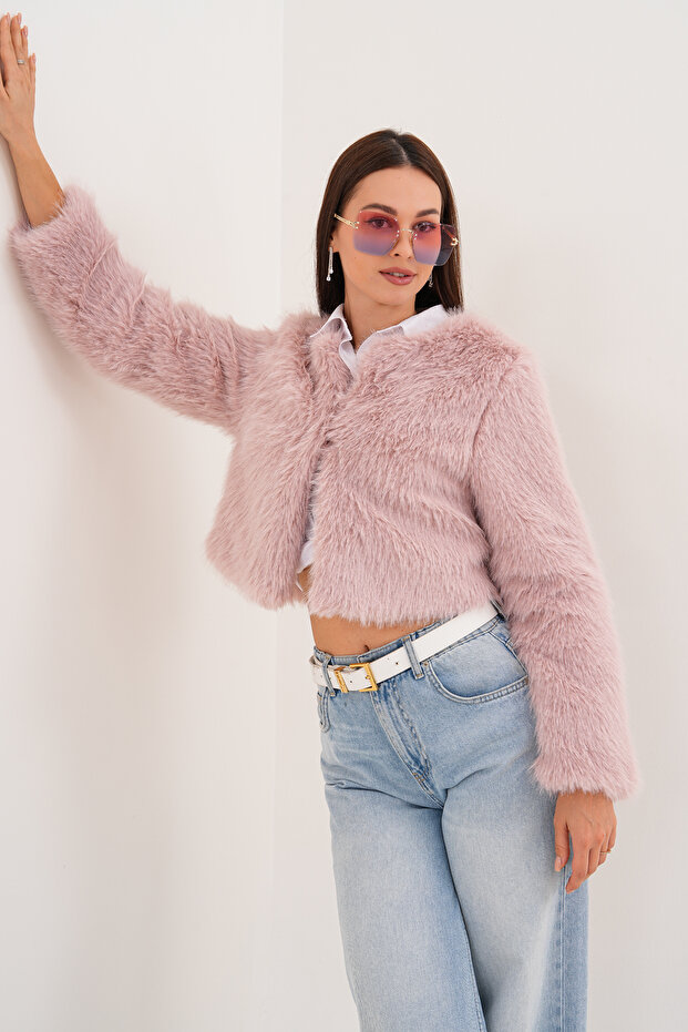 سترة كروب بوي ذات ياقة أساسية وفرو - 7