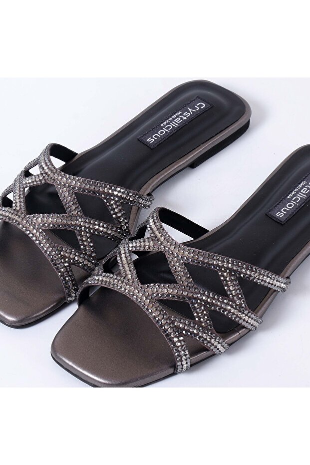 Fiona Luxurious Rhinestones Sandals Handcrafted by Artisans Effortless Glamour for Every Occasion