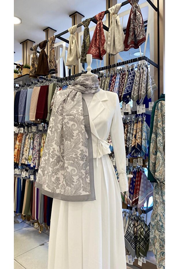 Ethnic Nobility Shawl
