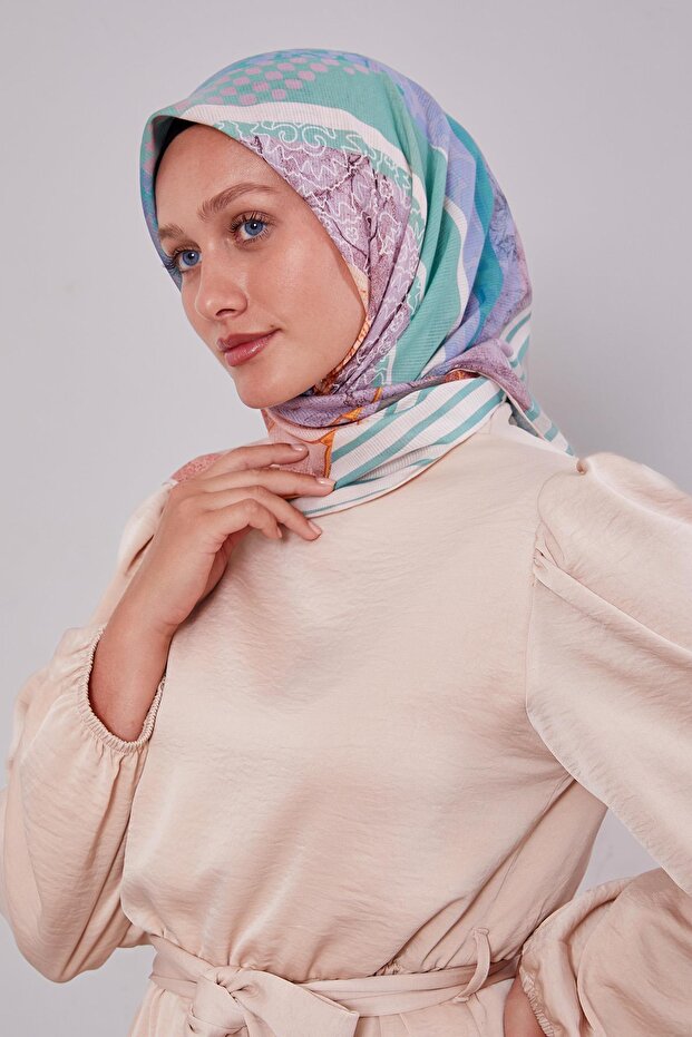 وشاح قطني بنمط مخطط من Yavruağzı - 1