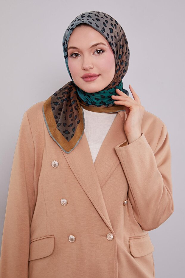 Oil Green Leopard Pattern Soft Scarf - 3