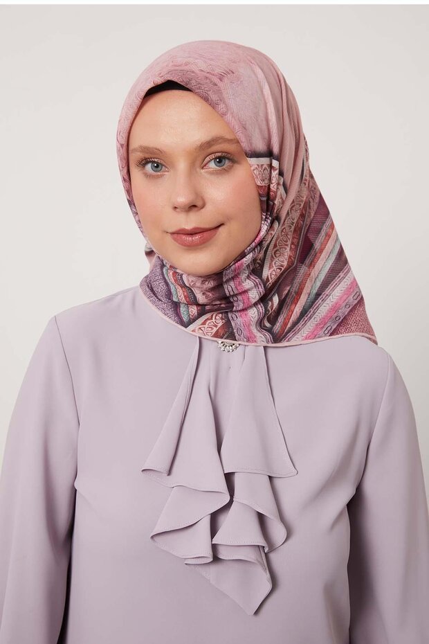 وشاح قطني بنمط شريط وردي - 2