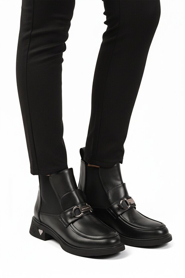 Black Elastic Easy-To-Wear Non-Slip Sole Women's Boots Pc-55250 Z
