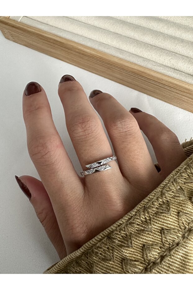 Silver Color Triangle Patterned Wrap Ring - 4