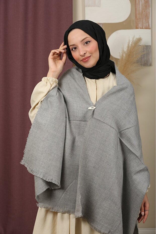 شال كتف شتوي بلون واحد على الوجهين - 4