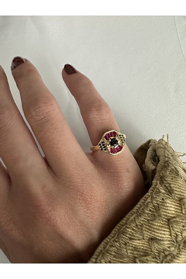 Fuchsia Stone Focus Pinky Ring - 4