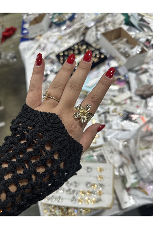 Big Adjustable Flower Ring - 4