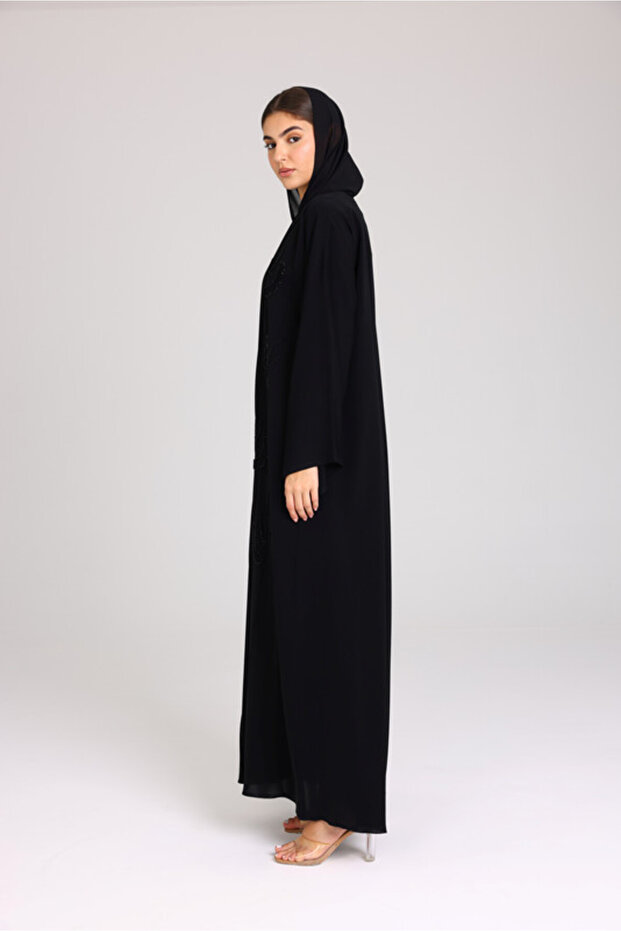 عباية سوداء سادة مطرزة بالخرز - 3