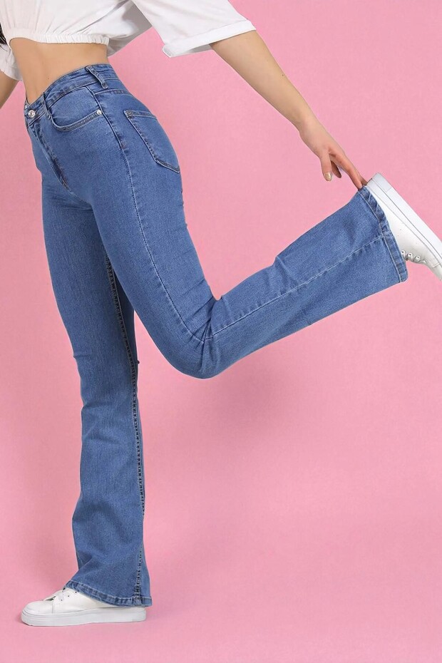 Esla Stretchy Fabric Medium Blue Women's Spanish Leg Jeans