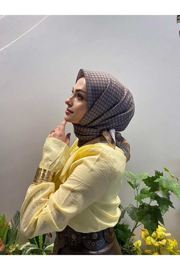 وشاح من القطن العضوي