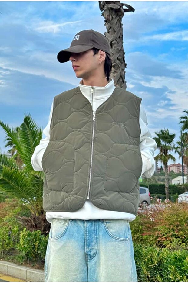 Premium Quilted Patterned Vest - 5