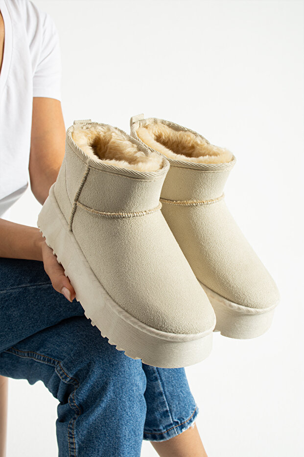Kadın Kışlık Bot İçten Tüylü Kalın Taban Rahat Günlük Sıcak Tutucu Ayakkabı Ug Bot - 1