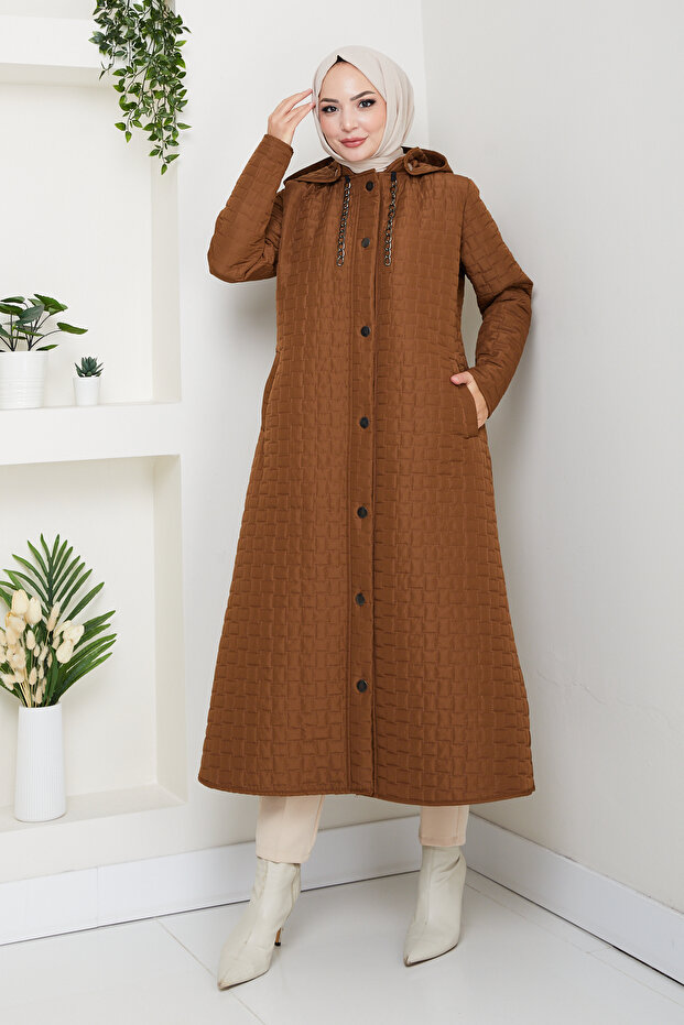 Women's Chain Detailed Hooded Quilted Coat