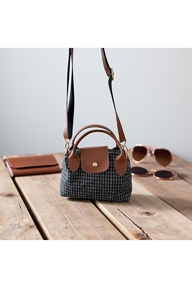 Canvas Women's Hand and Shoulder Bag