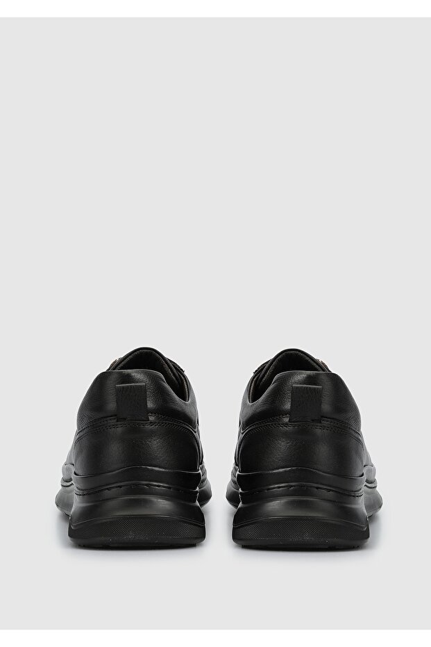 أحذية رجالية من الجلد البني - 4