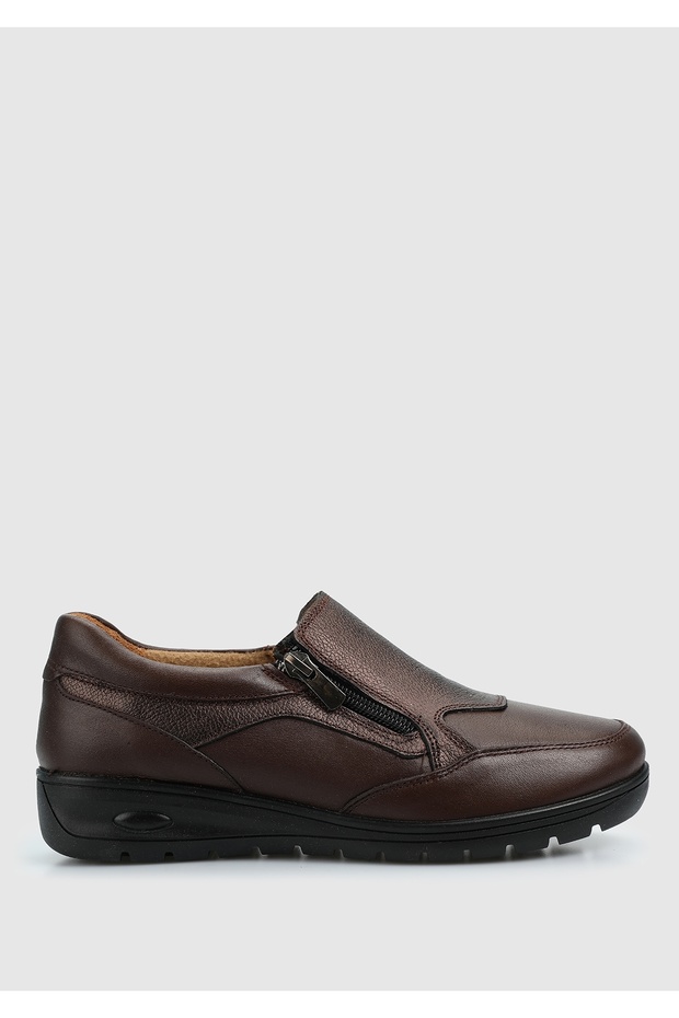 Pantofi de damă din piele maro - 1