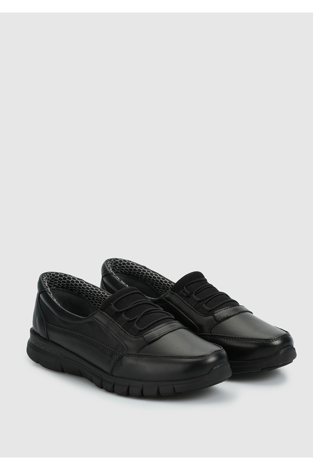 Siyah Deri Kadın Ayakkabı - 2