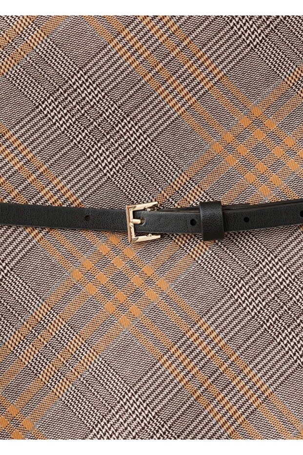 Kemerli kareli etek - 6