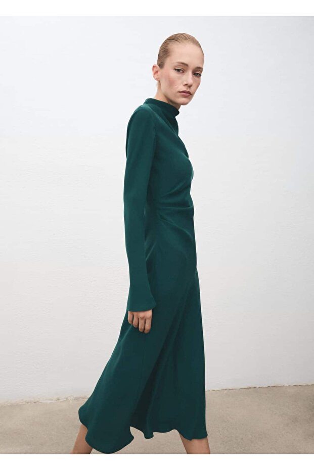 Büzgülü drape yaka elbise - 1