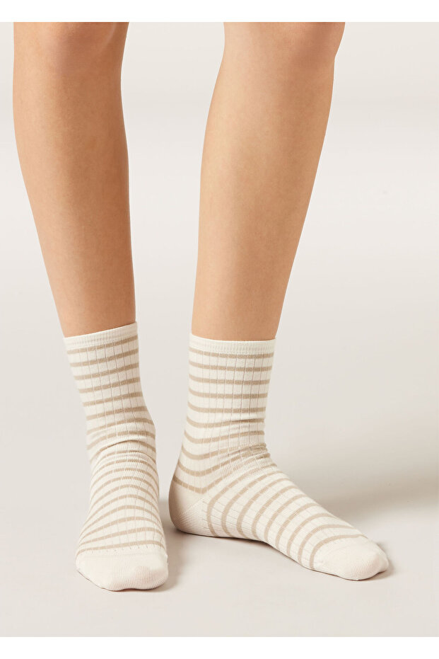 جوارب مخططة - 1