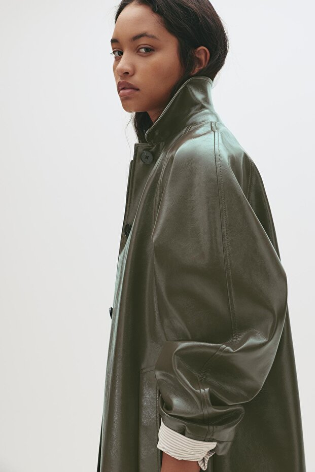 Vinil efektli trençkot - 6